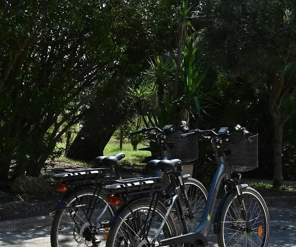 Pineto Hotel Biguglia (Corsica)