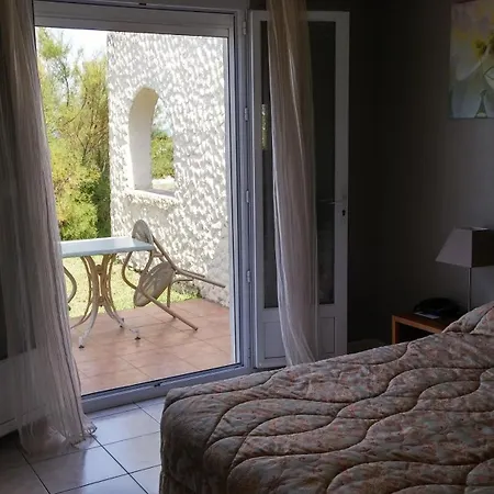 Pineto Hotel Biguglia (Corsica)