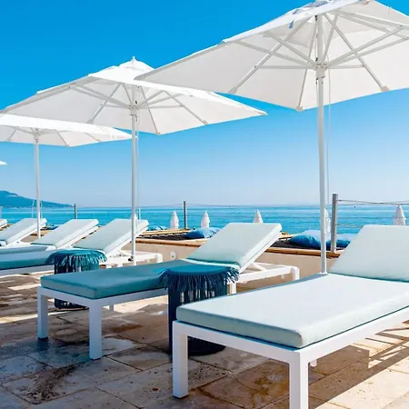 Hotel Pineto 3*