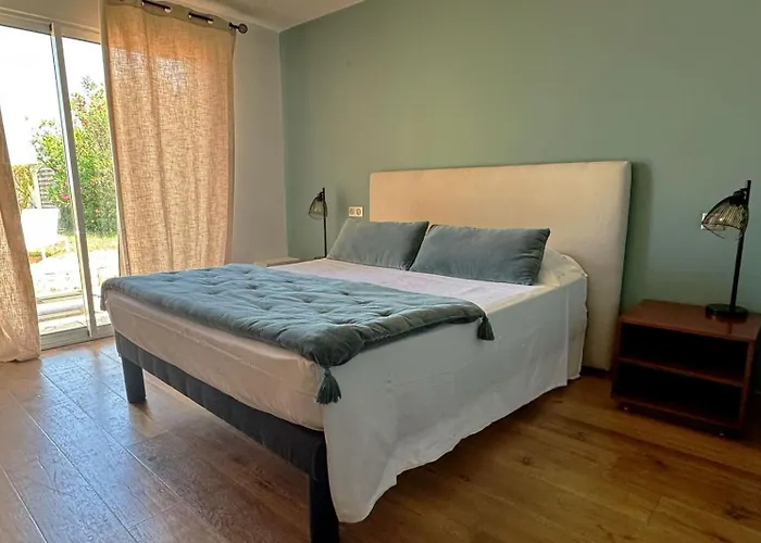 Pineto Biguglia (Corsica)